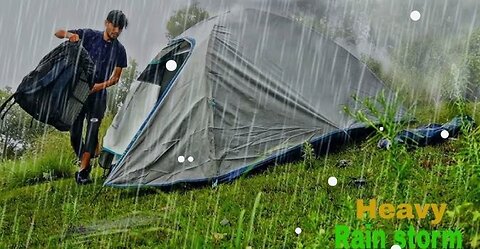 Heavy rain camping in uttarakhand mauntain ❄️🏔️