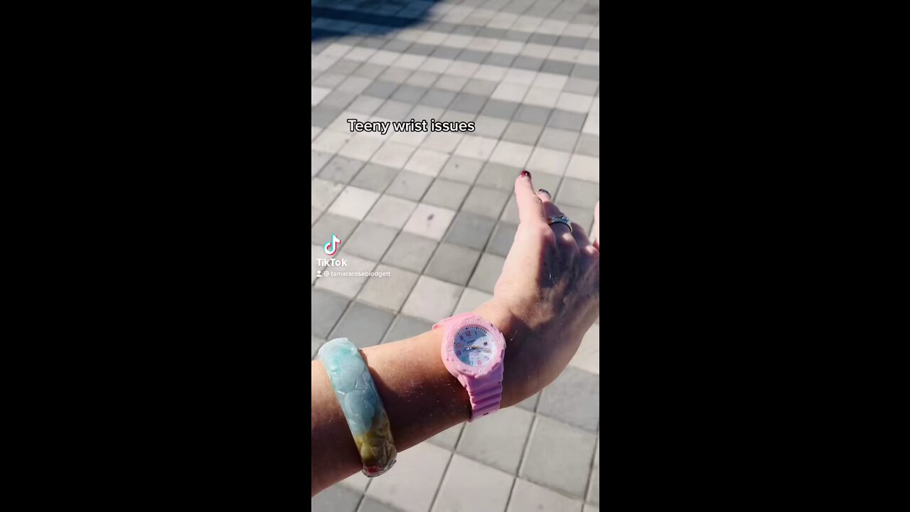 #wristwatch issues 🧐 #tamararoseblodgett