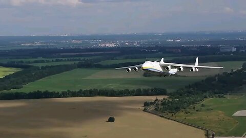 A unique video of the takeoff of the giant Antonov An-225 filmed with the help of a drone