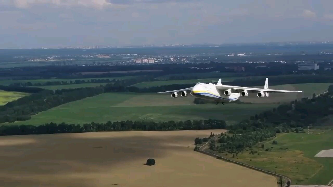 A unique video of the takeoff of the giant Antonov An-225 filmed with the help of a drone