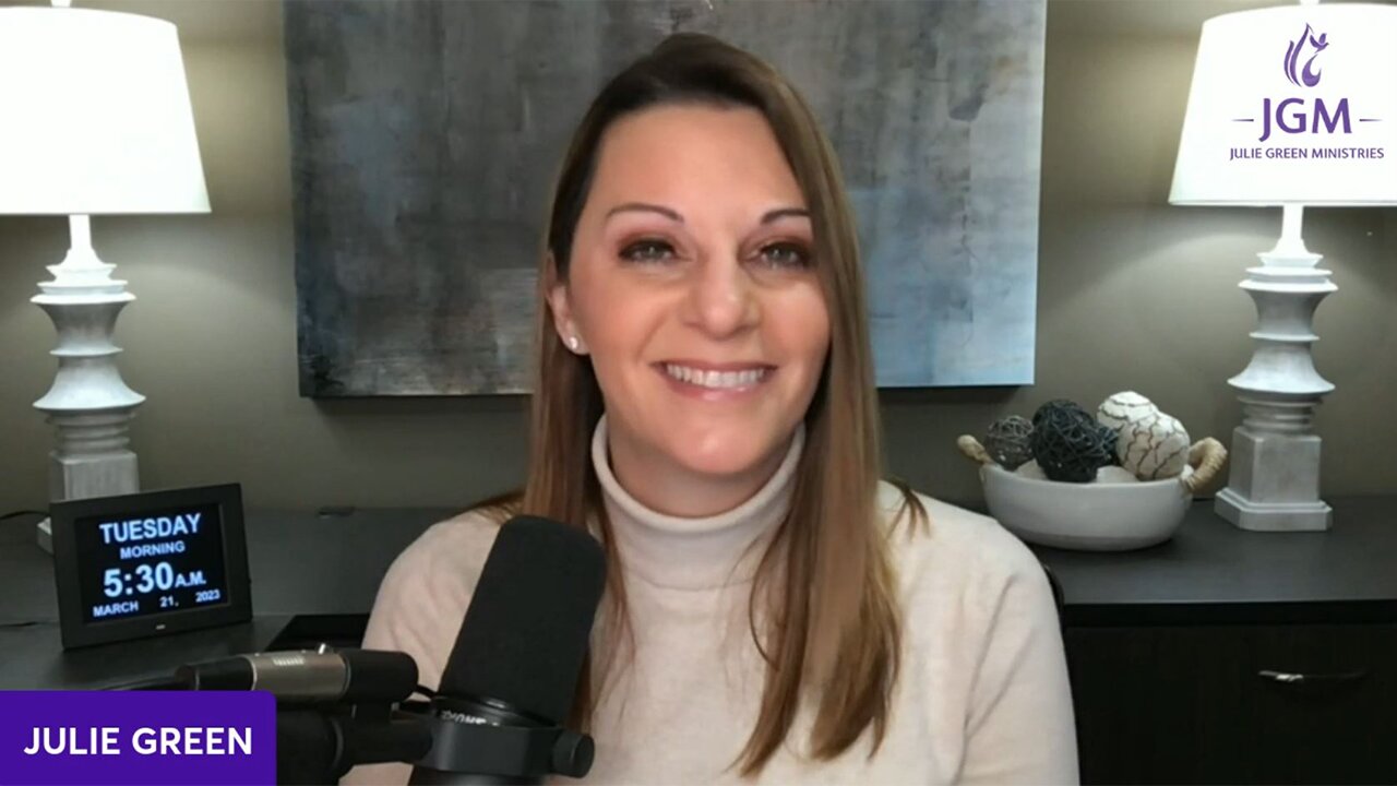 Julie Green Huge Intel Stream 2-21-23: PRAYER FOR PRESIDENT TRUMP AND THIS NATION