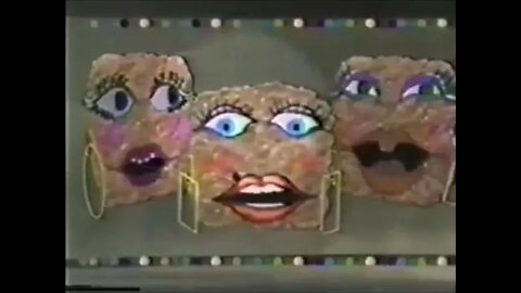 Singing And Rapping Hamburger Patties "We Start Shrinking" (10121A)
