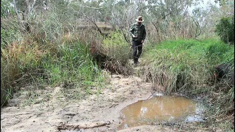 SOLO CAR CAMPING AT LODDON RIVER, sounds of nature, wood oven cooking , ASMR Camping, part 1