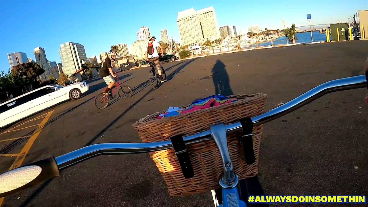 Bike ride Downtown Harbor San Diego