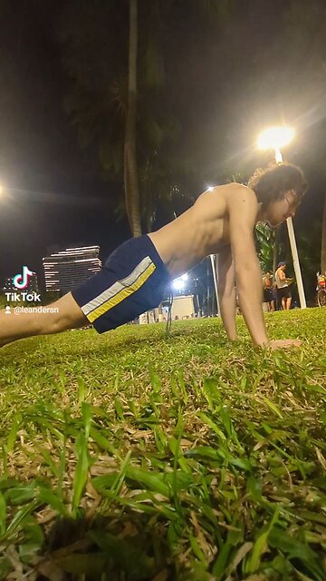 Doing spiderman pushups