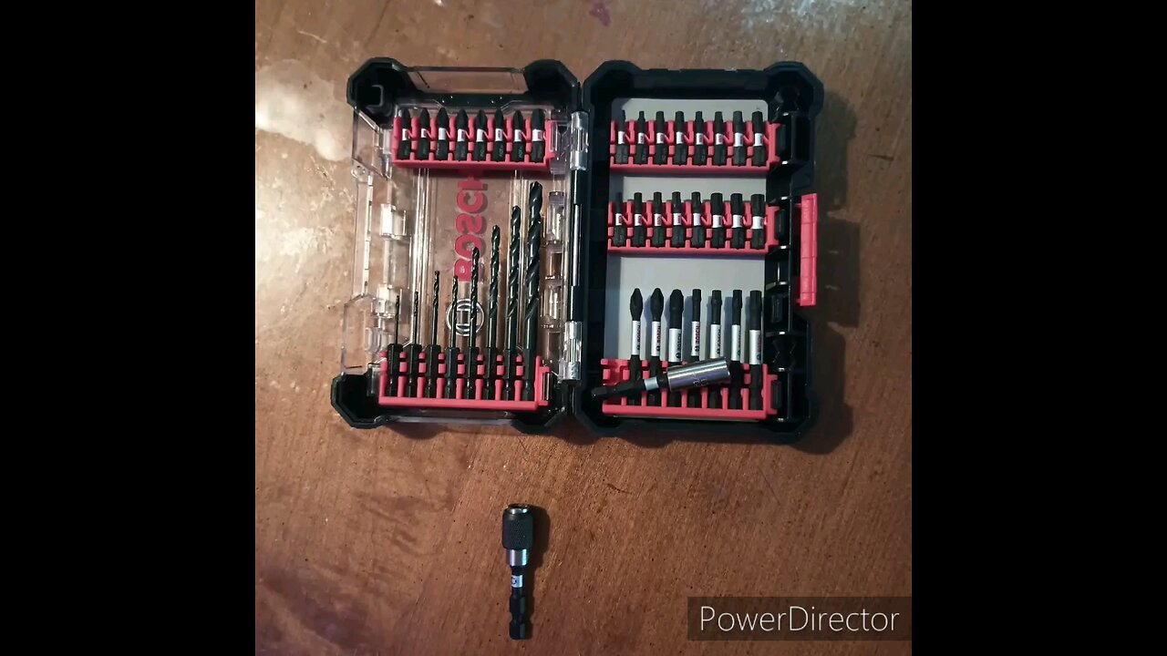 BOSCH DDMS40 drill/driver kit quick unboxing