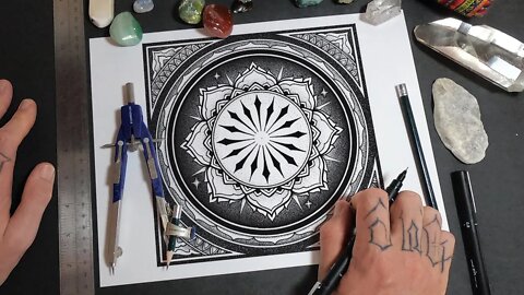 Drawing a Dotwork Mandala for Rebirth - Satisfying!