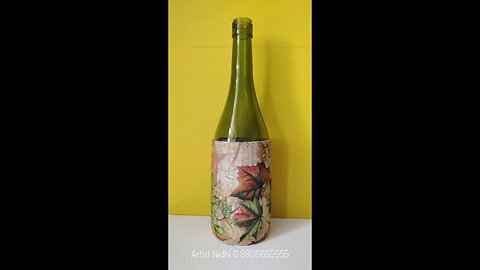Beautiful leafs on Bottle