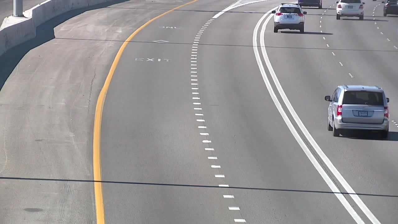 New HOV lane hours start Tuesday: What you need to know