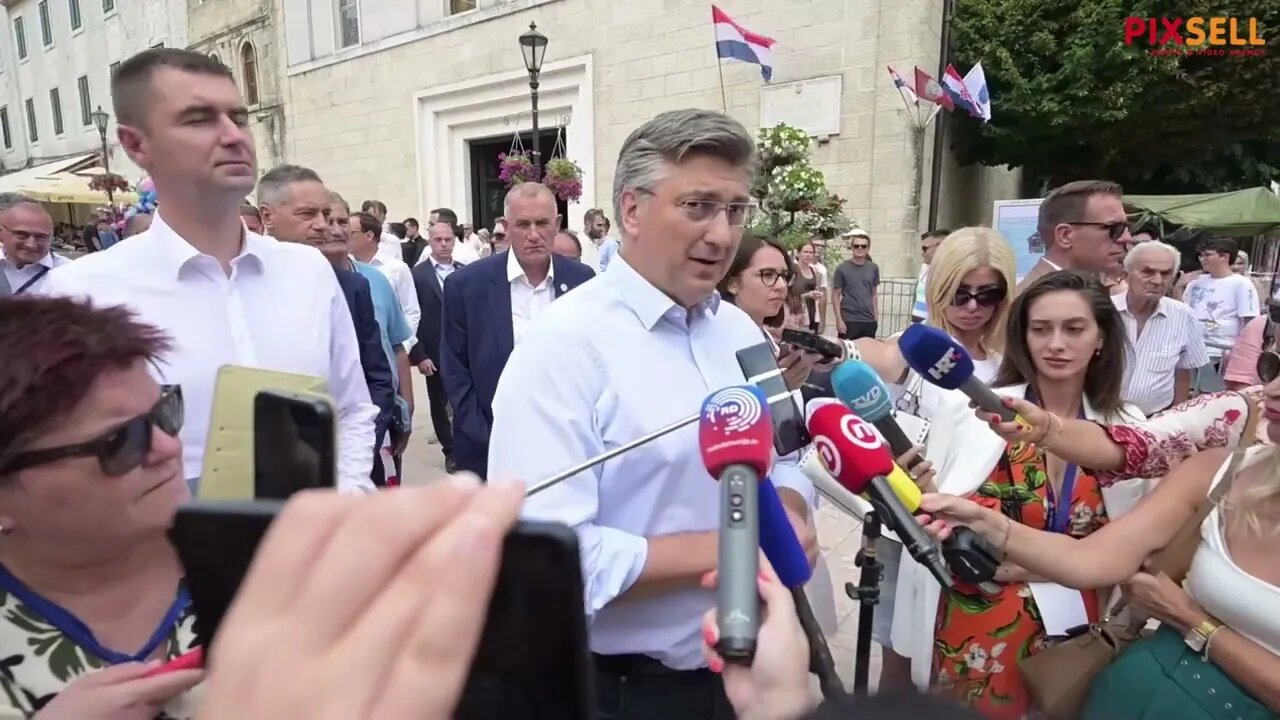 Premijer Plenković stigao na Sinjsku alku i osvrnuo se na aktualne teme