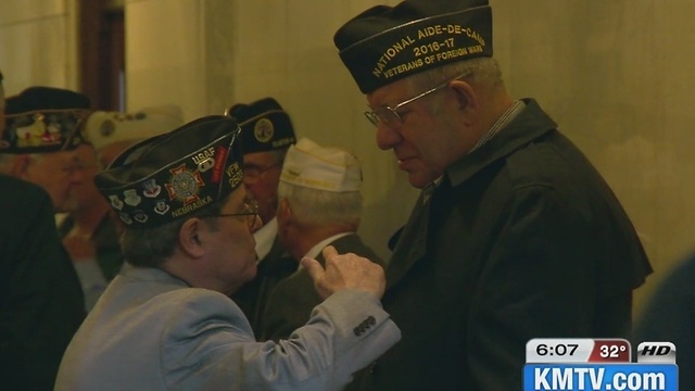 Two veteran services to combine under bill