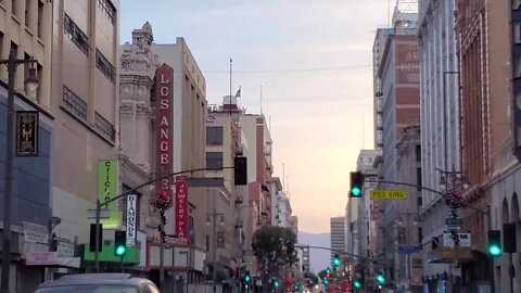 LOS ANGELES BROADWAY THEATER 🎥 DISTRICT