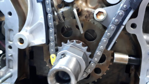 PART4/4 TOYOTA 1GR-FE 4.0L Timing chain, water pump replacement tacoma 4runner FJ cruiser code P0016