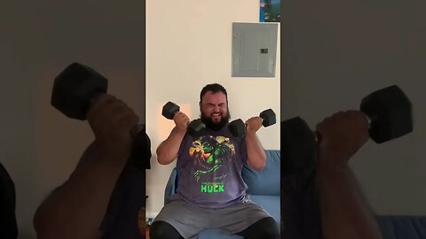 The Top G shoulder press