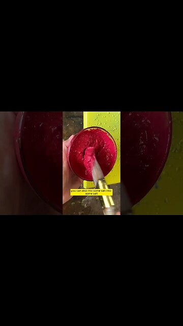 🎨 Mastering Vintage Charm: Create a Chippy Finish with Salt Wash Paint! ✨ DIY Aged Beauty 🏚️