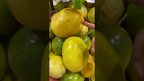 DICAS DE COMO ESCOLHER FRUTAS NO SACOLÃO... #Shorts