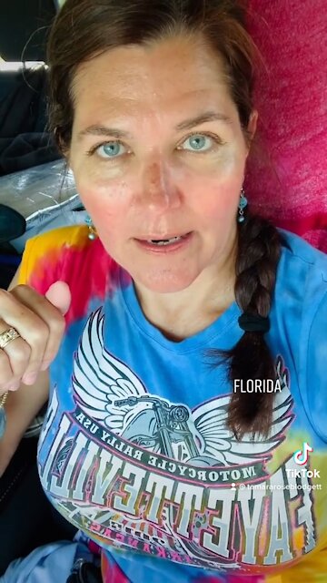 He buys me tie dye too. 🌈