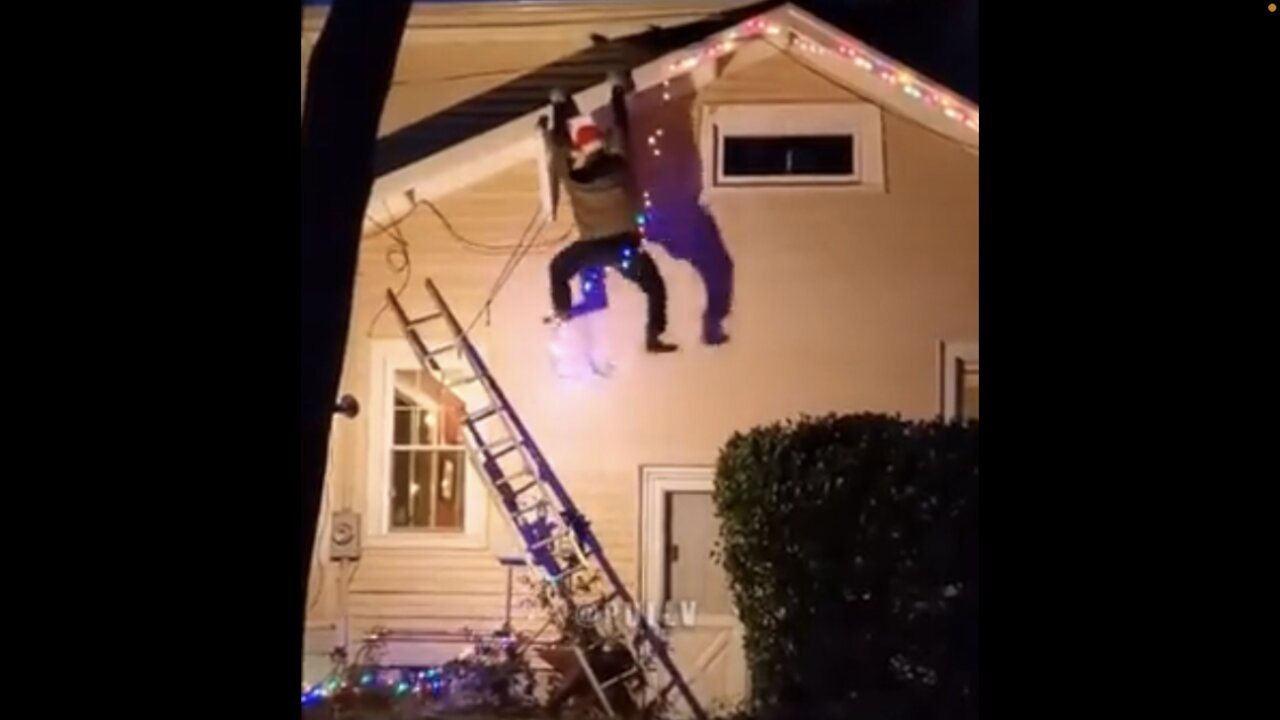 And The Best Christmas Decorations Of 2021 Goes To… THIS GUY!