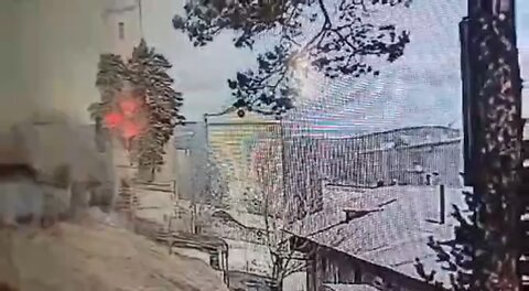 Gas Explosion in Antipikha caught on camera, In Russia
