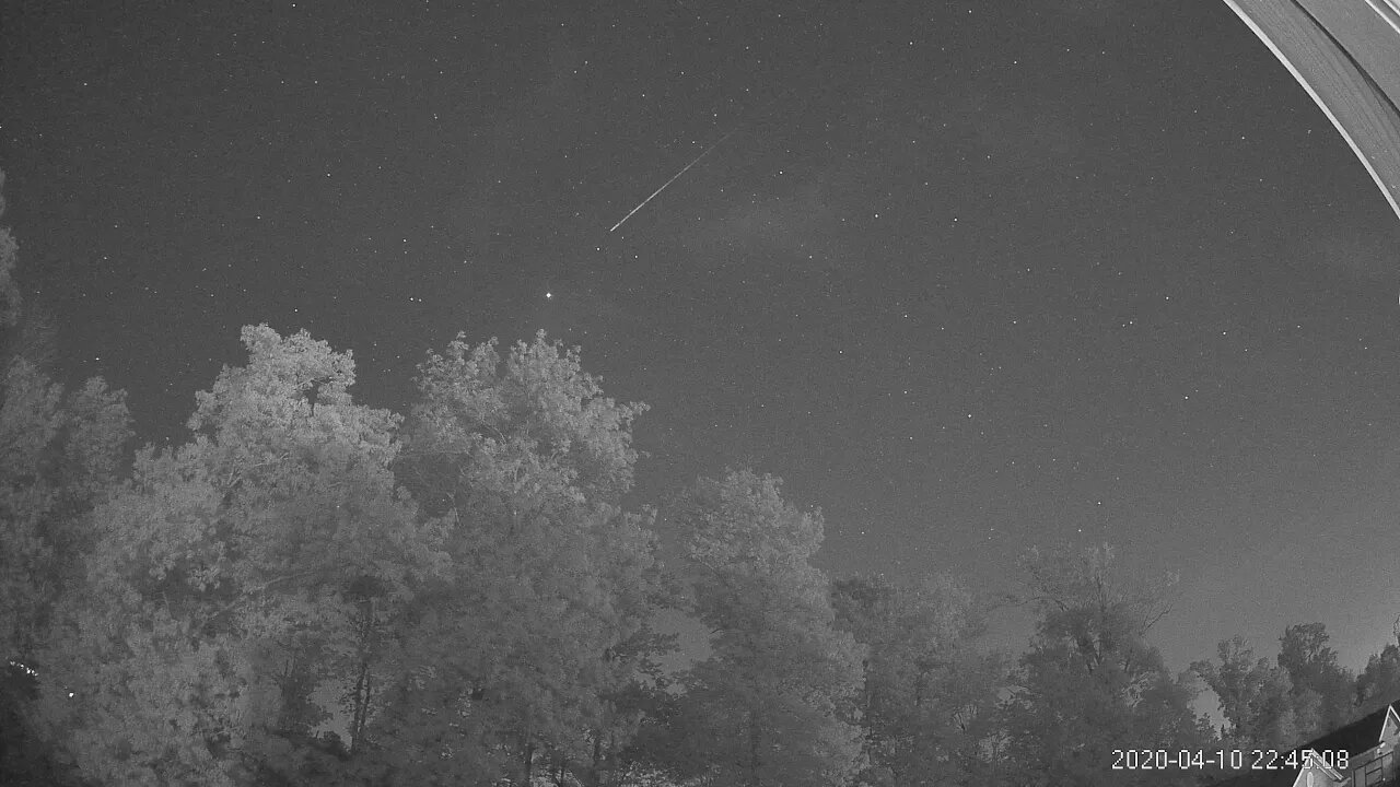 Meteor 2020-04-10 22:45