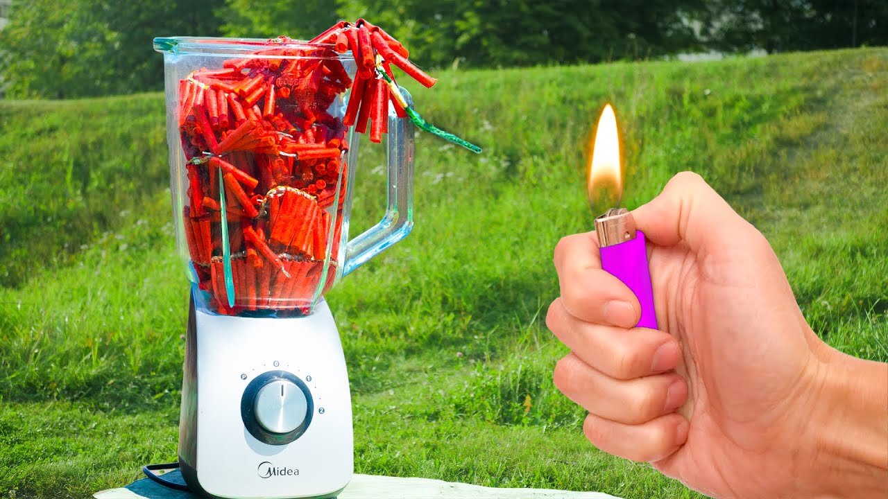 Blender VS Firecrackers !!!!!