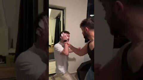 #shorts #2022 funny,prank,funjokes,dad jokes,funny memes,funny video,fun,laughing,funny animal,knock