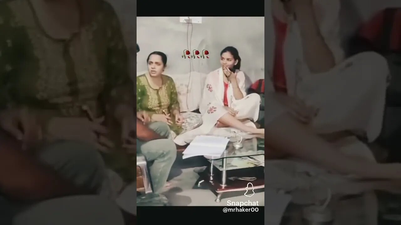 Camera man jaldi focus kro #funny #video #funnyvideo #funnymoments #shortvideo