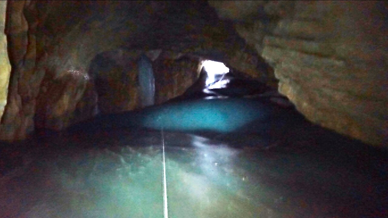 Booming Ice Chasm - Crowsnest Pass