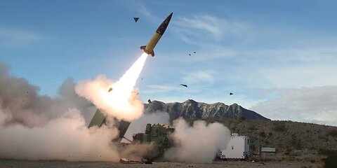 Missile Strikes: US & UK vs Houthi Rebels