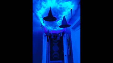 My Harry Potter inspired hallway 🖤#harrypotter #halloween #harrypotterdecor #floatingcandles