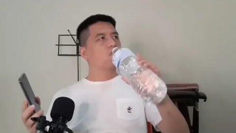 普京打乌克兰是拜登的错？俄罗斯入侵乌克兰，当年捧普京臭脚的“川粉”们又高潮了……