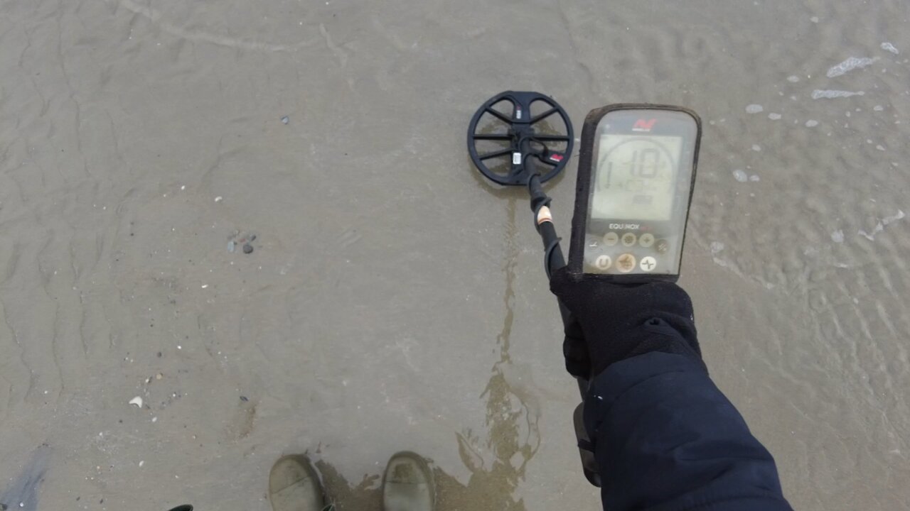 Beach detecting