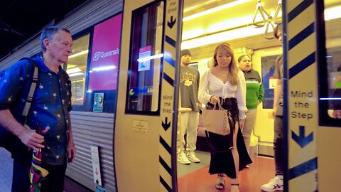 Brisbane CBD Train to Fortitude Valley || QLD || Australia