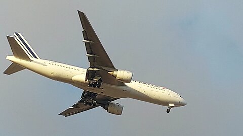Boeing 777-200ER F-GSPN coming from Paris to Fortaleza