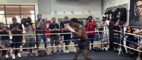 Errol Spence Jr. holds media workout before mega-fight with Terence Crawford