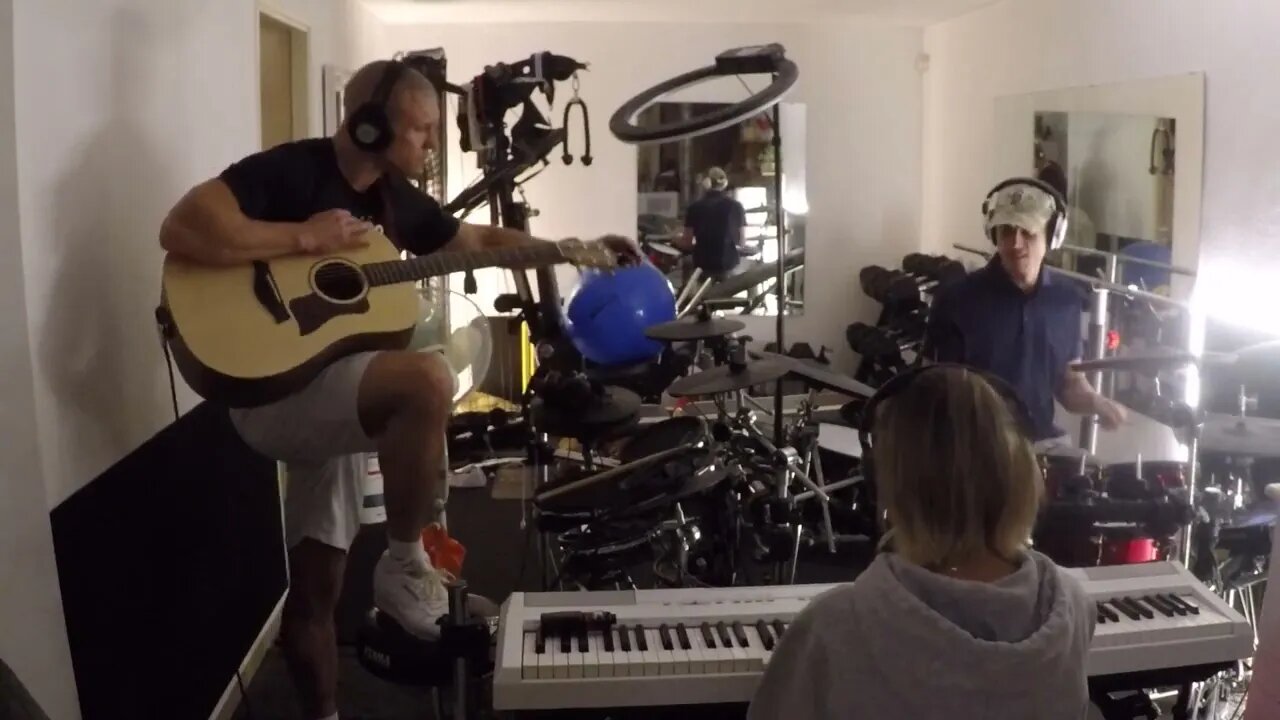 Apr 11, 2022 - INTOXICATING multi-genre freestyle groove erupts as pianist returns - JHE 2 of 3