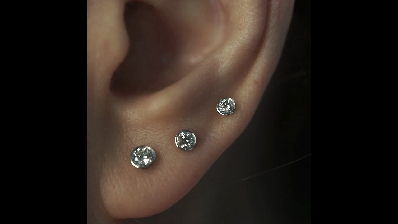 Classy Diamond Studs Elegant Jewellery Lena Cohen London