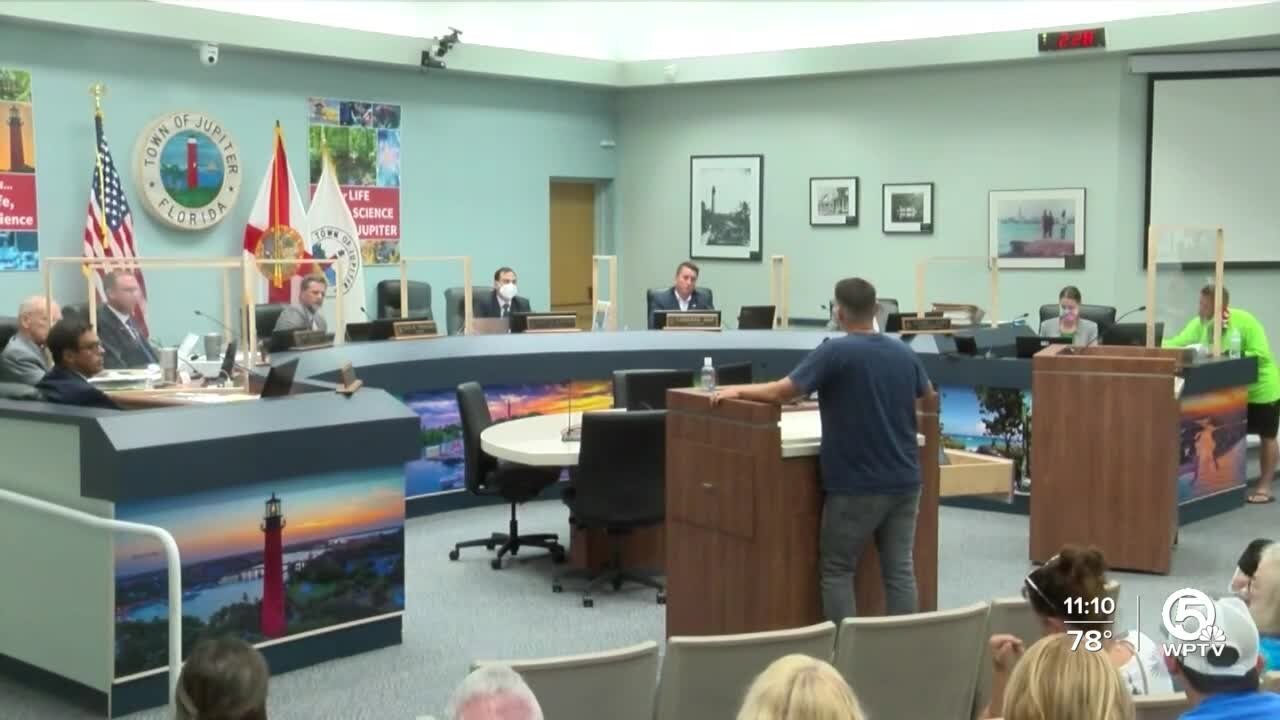 Jupiter police officers plead with town council for more funding to combat staffing shortage