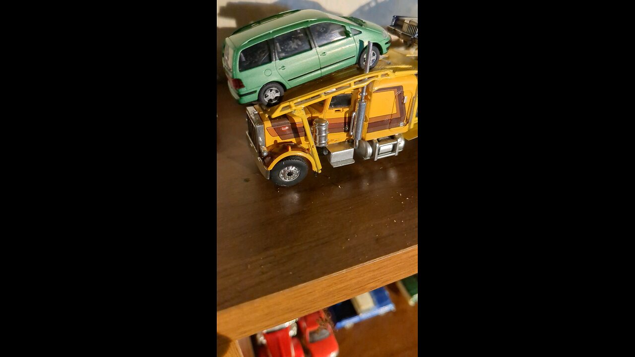 1/87 scale car hauler