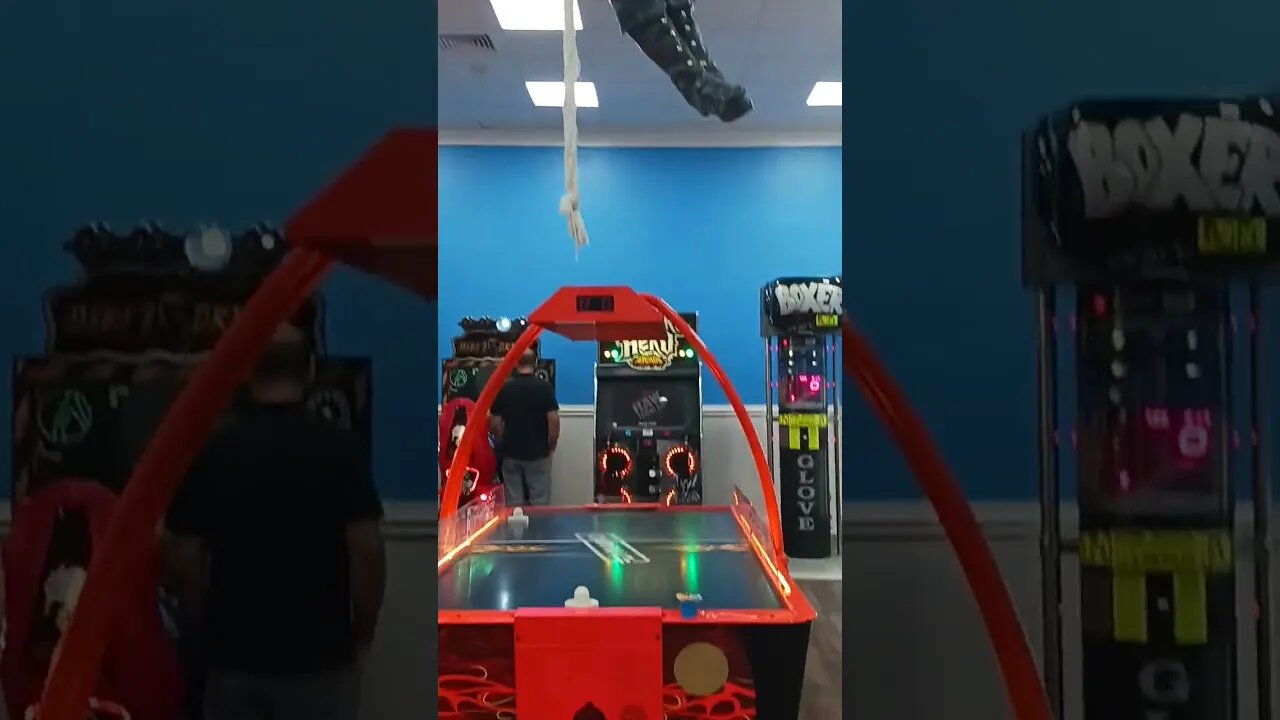 Look At The Pirate Lol