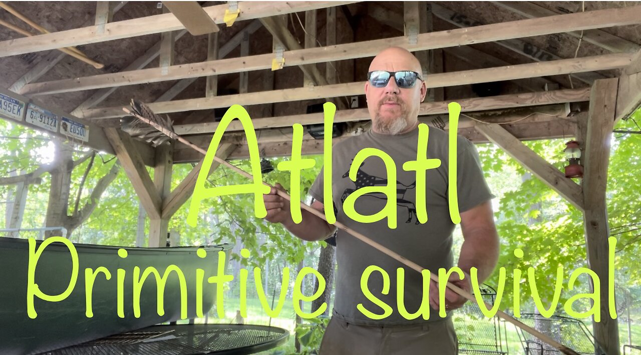 Atlatl awesome primitive weapon !!