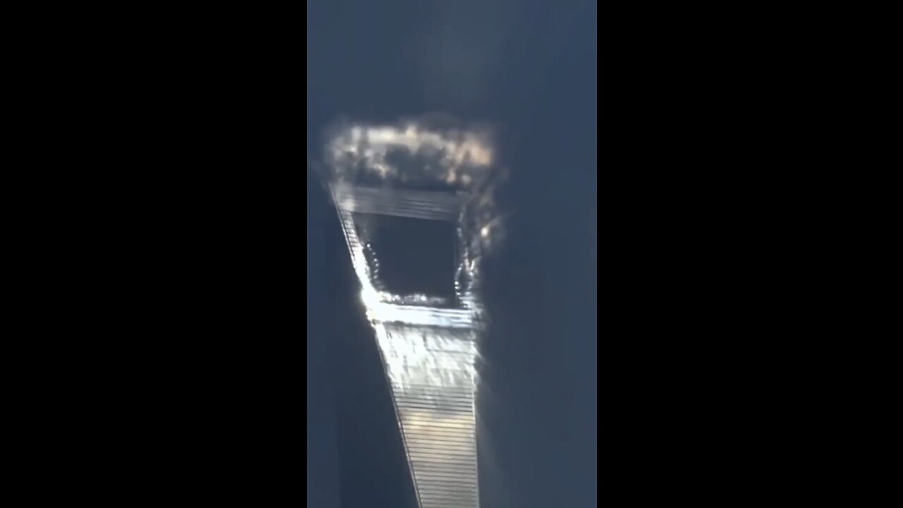 China skyscraper has integrated portals