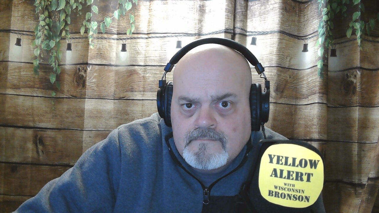 The YELLOW ALERT Show - Episode #1