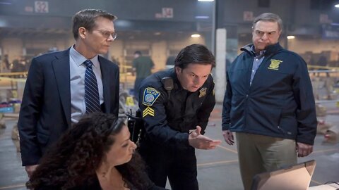 Patriots Day Movie Review ( 2017 ) We Saw It