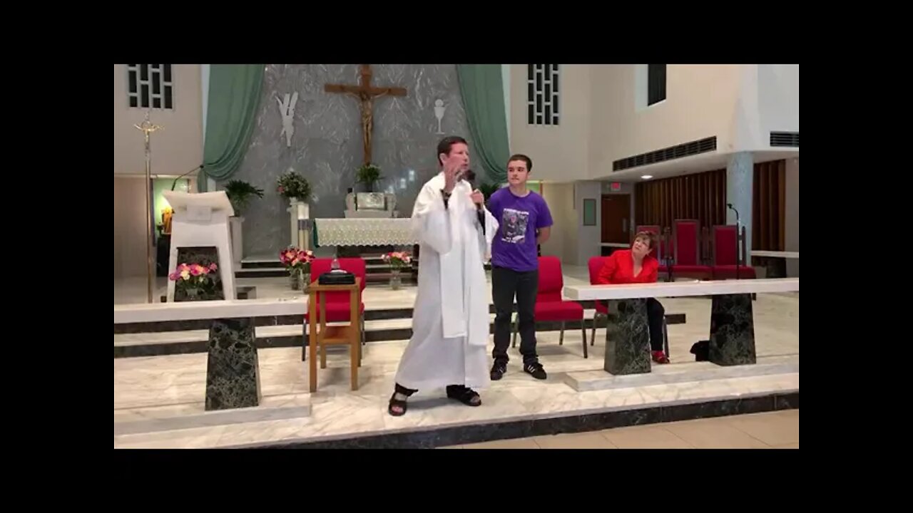 Mes del rosario. Padre Luis Toro