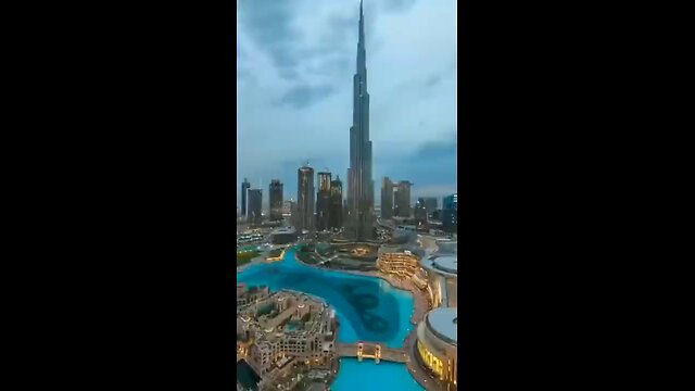 Dubai light show