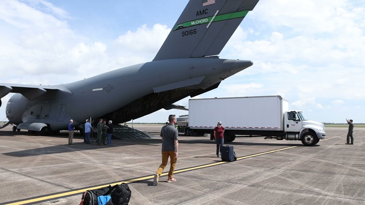 OSIRIS-REx Sample Return Capsule Lands in Houston