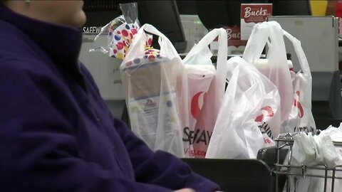 Bill aims to ensure small Colorado communities spend plastic bag fee on reusable bags