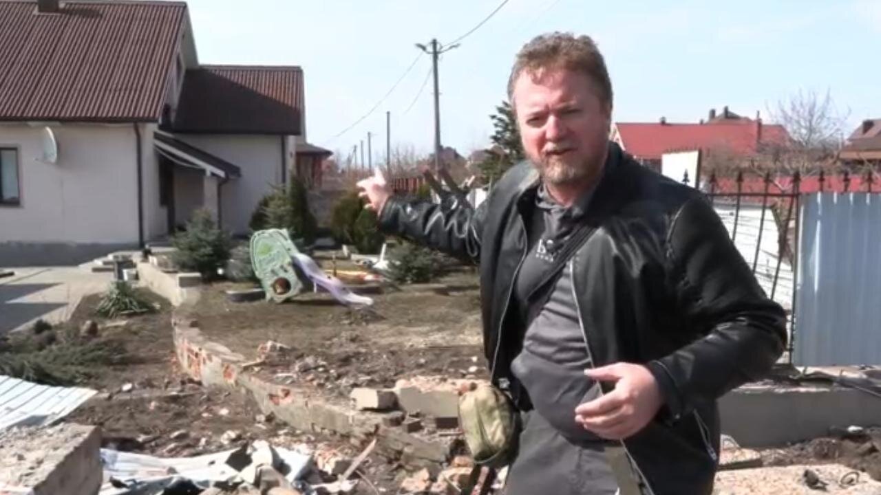 Ukraine Cross Border NATO Rockets Hit Civilian Homes AGAIN in Belgorod Russia - Independent Journalist Patrick Lancaster [Nazis run out of Ukrainian civilians to target!?]