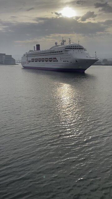 Sail away from Belfast